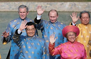 Nation leaders in ao dai for men