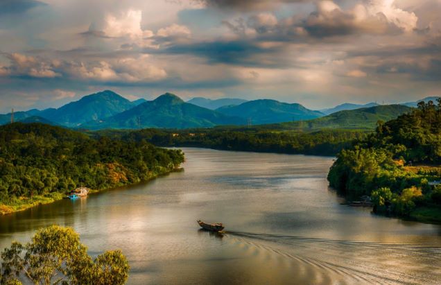 Huong River in Hue