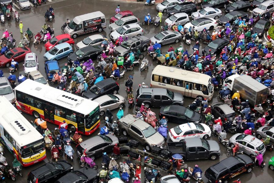 Complex traffic on street